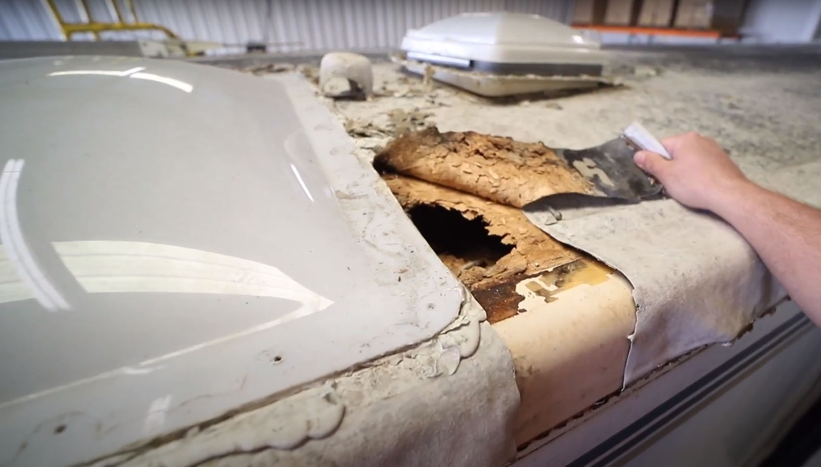 RV Roof Damage