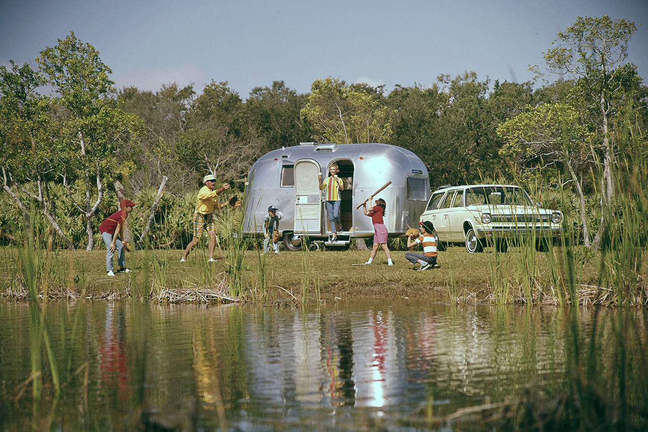 89 Airstream